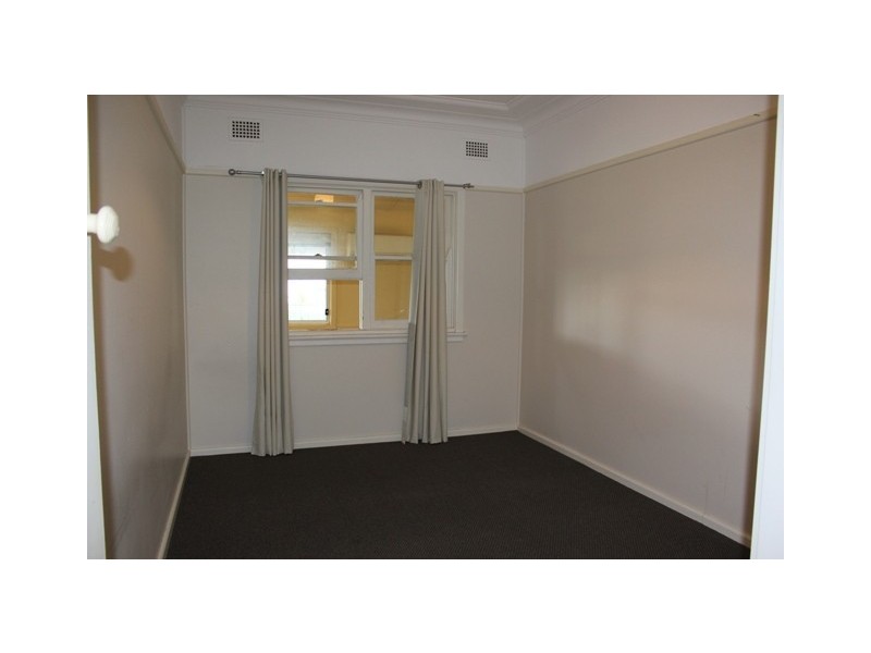 38 Cooper Avenue, Moorebank NSW 2170