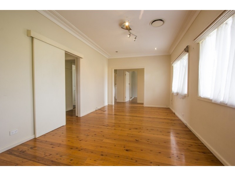 1 Haerse Avenue, Chipping Norton NSW 2170