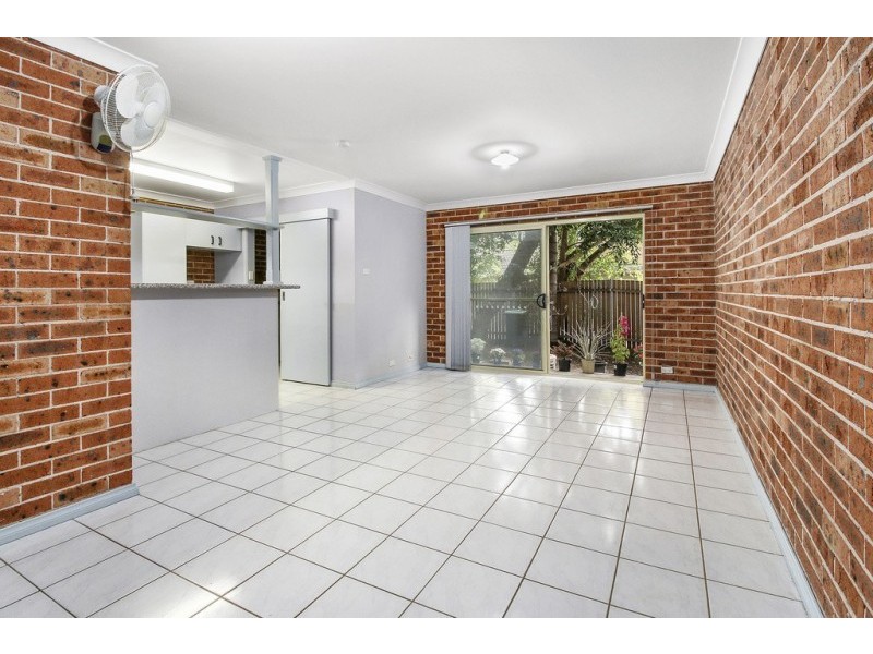 4/142 Heathcote Road, Hammondville NSW 2170