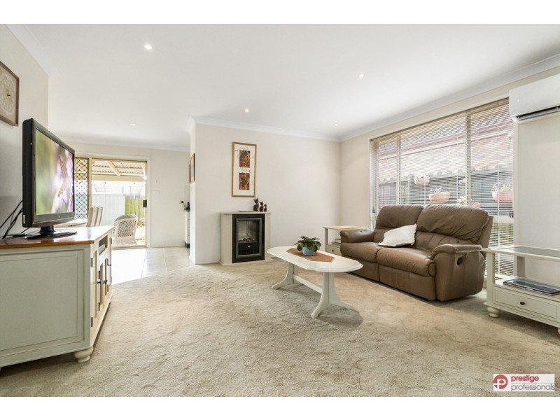 31 Somercotes Court, Wattle Grove NSW 2173