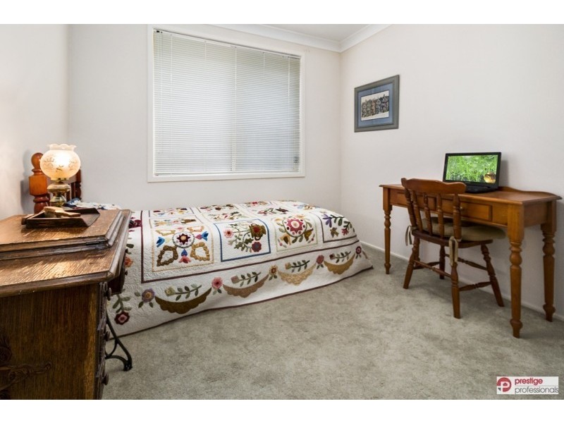 31 Somercotes Court, Wattle Grove NSW 2173