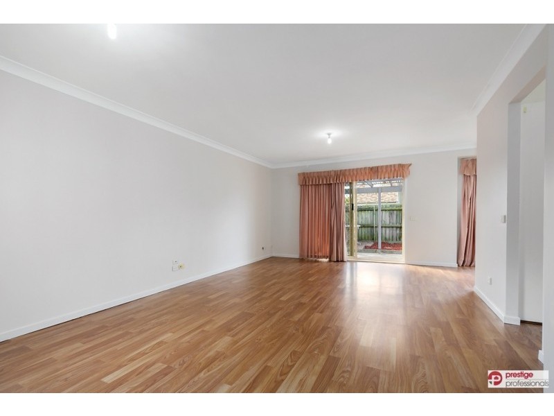 21 Ellesmere Court, Wattle Grove NSW 2173