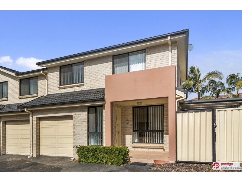 1/10 Lighthorse Parade, Holsworthy NSW 2173