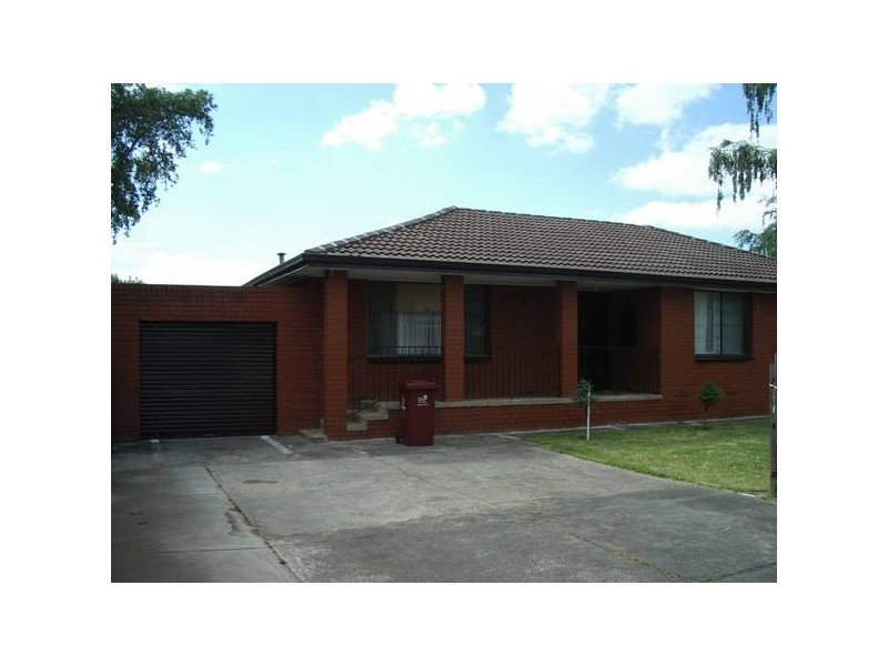 2/9 Regent Ave, Springvale VIC 3171