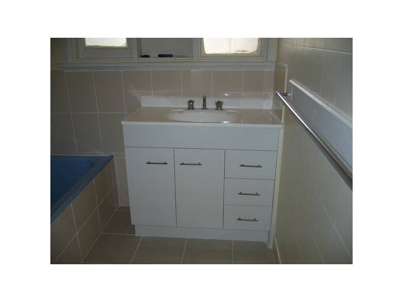 27 Baldwin Avenue, Noble Park VIC 3174