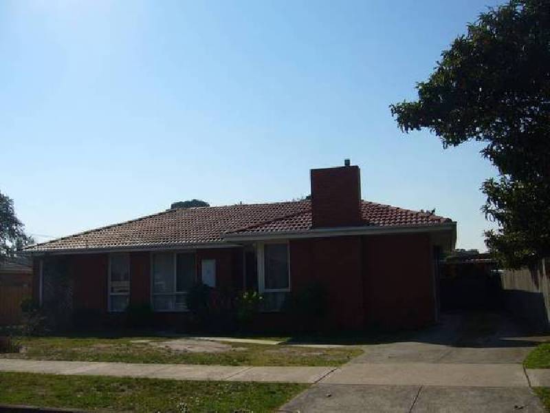 9 Hilton Avenue, Springvale VIC 3171