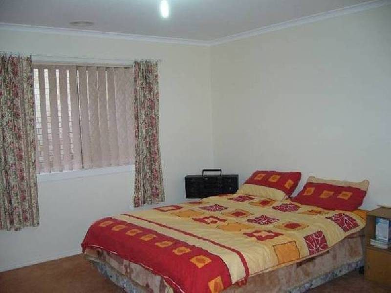 29 Astley Wynd, Lynbrook VIC 3975