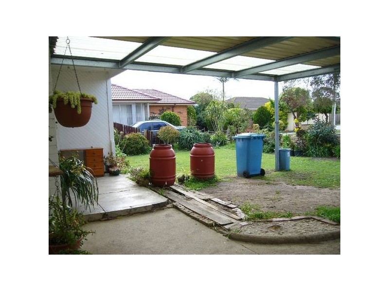 8 Alma Court, Springvale VIC 3171