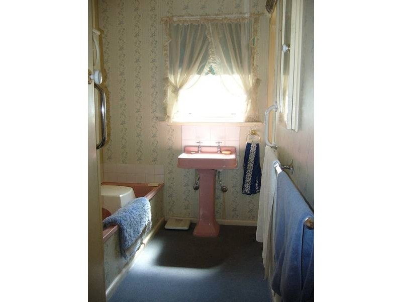 11 Wales Street, Springvale VIC 3171