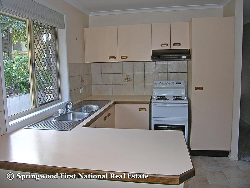 30 Azalea Avenue, Daisy Hill QLD 4127