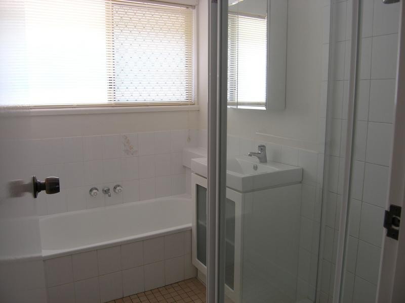 30 Azalea Avenue, Daisy Hill QLD 4127