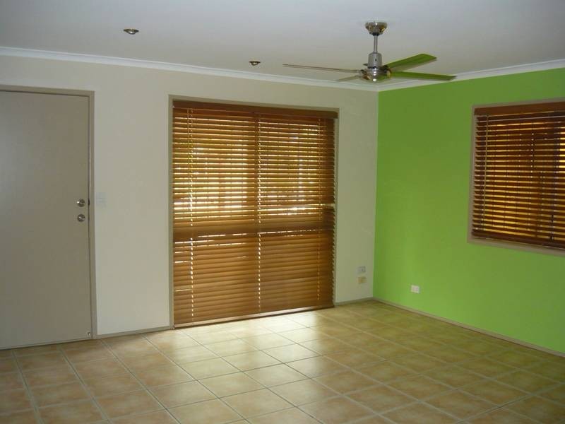 58 Rholanda Crescent, Springwood QLD 4127