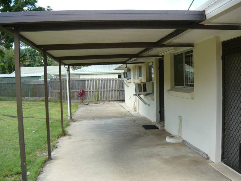 58 Rholanda Crescent, Springwood QLD 4127