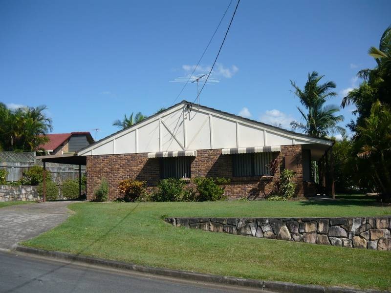 19 Donna Avenue, Rochedale South QLD 4123