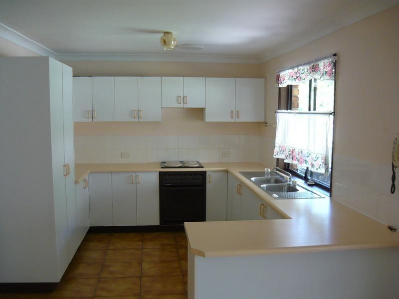 19 Donna Avenue, Rochedale South QLD 4123