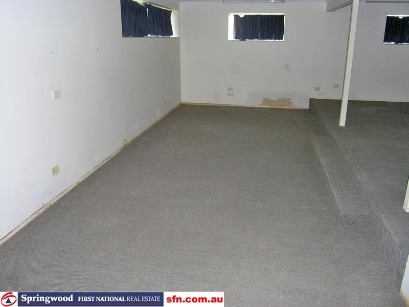 11 Laurinda Crescent, Springwood QLD 4127