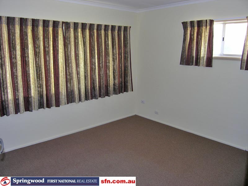 11 Laurinda Crescent, Springwood QLD 4127
