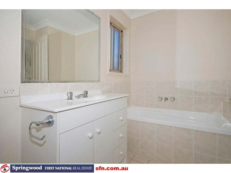 Meadowbrook QLD 4131