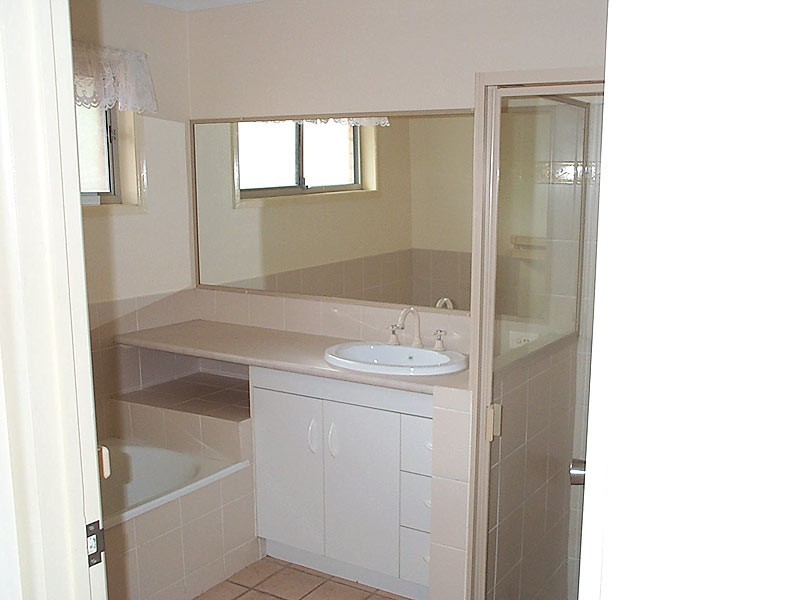 34 Jilbard Drive, Springwood QLD 4127