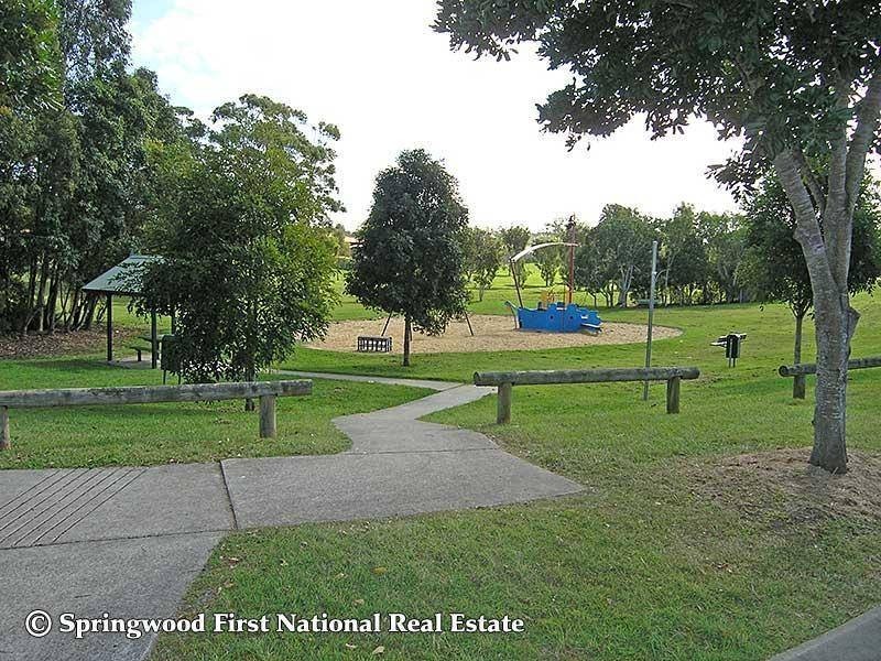 18 Ku-ring-gai Close, Loganholme QLD 4129