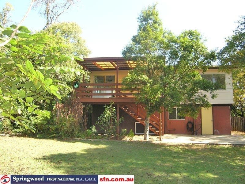 120 Aquarius Drive, Kingston QLD 4114