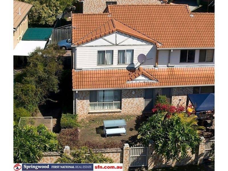 4/2 Efymia Court, Daisy Hill QLD 4127