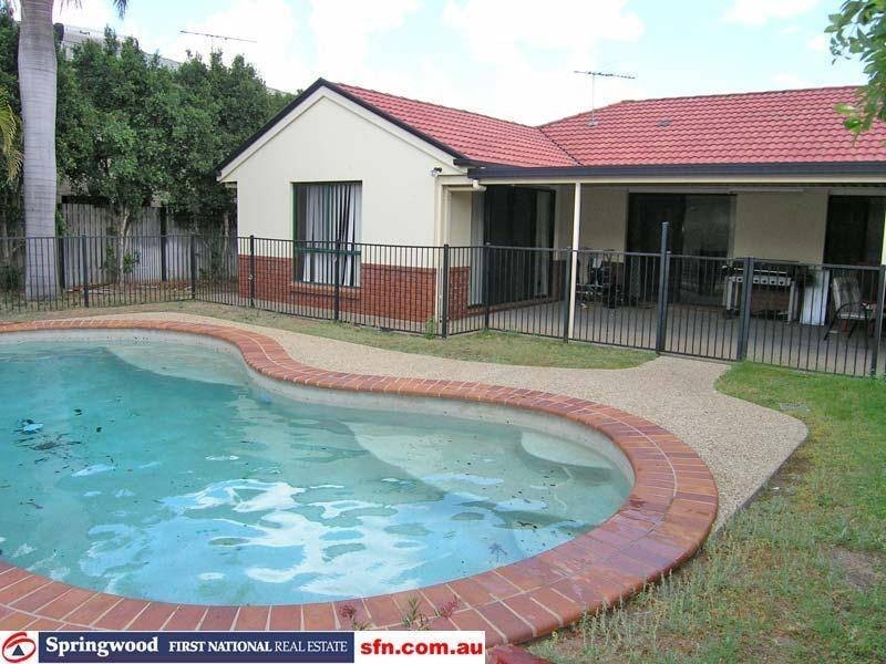 73 Balmoral Street, Kuraby QLD 4112