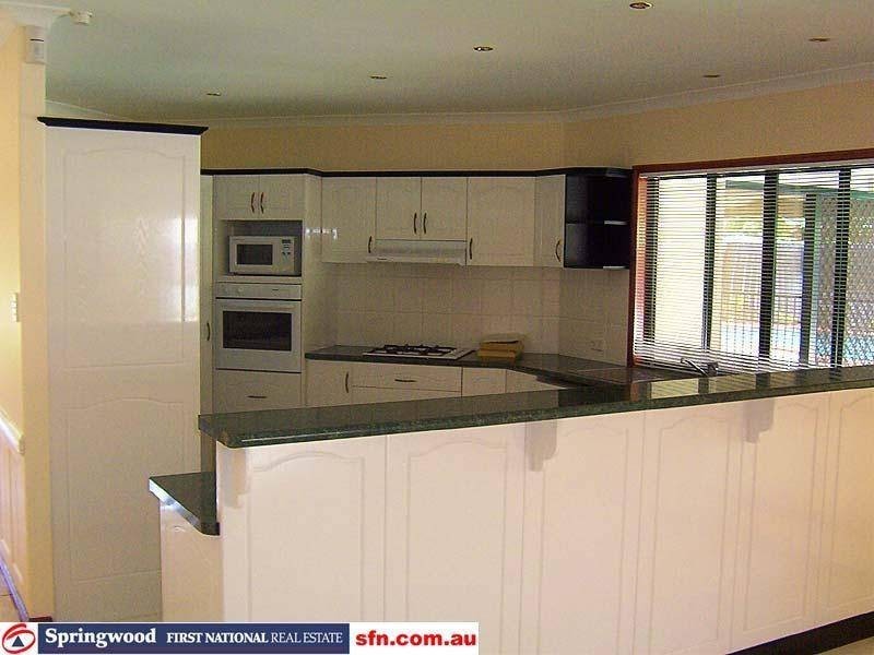 73 Balmoral Street, Kuraby QLD 4112