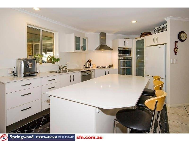 101 Boxer Avenue, Shailer Park QLD 4128