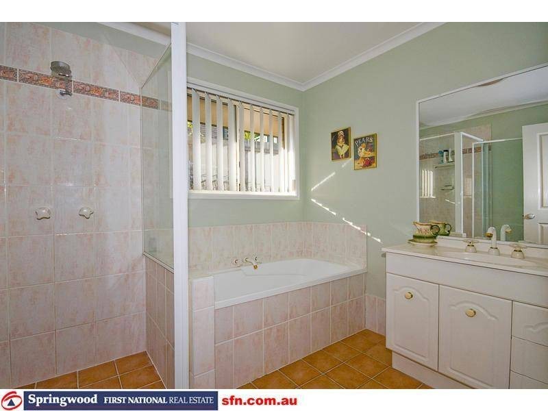 101 Boxer Avenue, Shailer Park QLD 4128