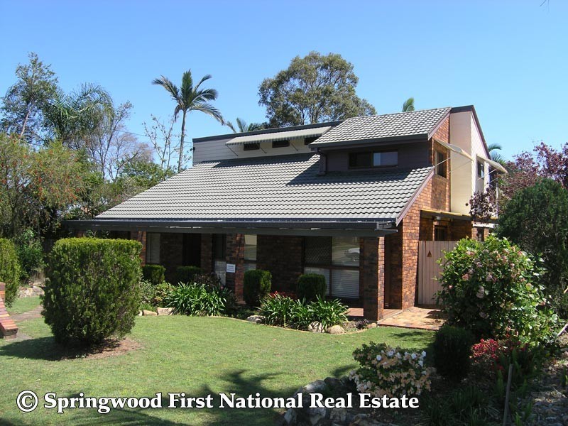 16 Coleman Crescent, Springwood QLD 4127