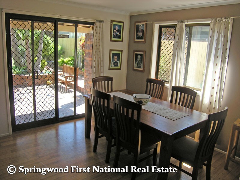 16 Coleman Crescent, Springwood QLD 4127