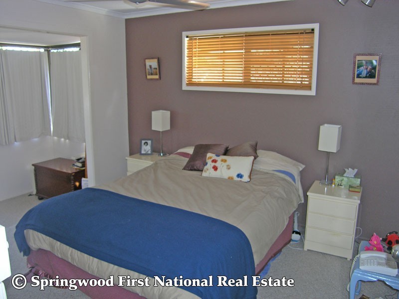 16 Coleman Crescent, Springwood QLD 4127