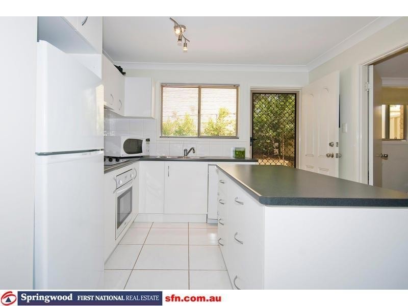 4/136 Smith Road, Woodridge QLD 4114
