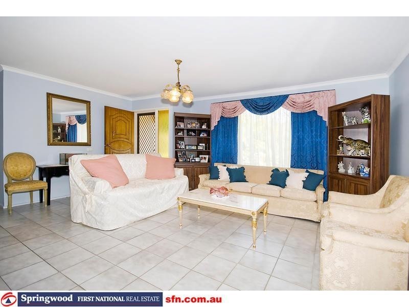 21 Briggs Road, Springwood QLD 4127