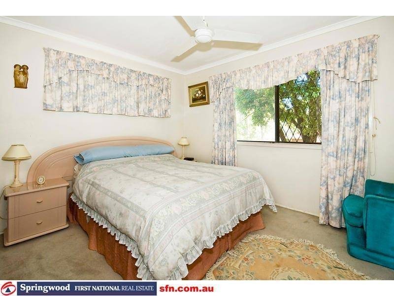 21 Briggs Road, Springwood QLD 4127