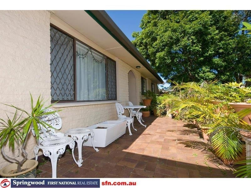 21 Briggs Road, Springwood QLD 4127