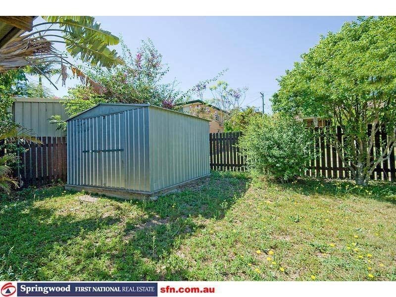 21 Briggs Road, Springwood QLD 4127