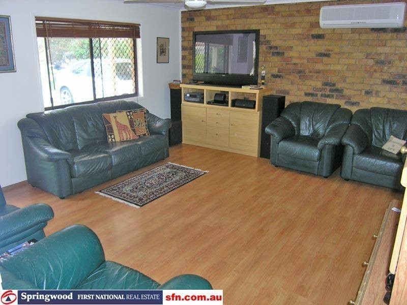 32 Gamenya Drive, Springwood QLD 4127