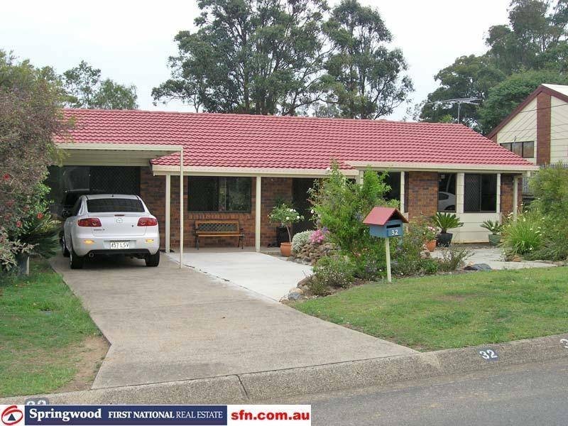 32 Gamenya Drive, Springwood QLD 4127