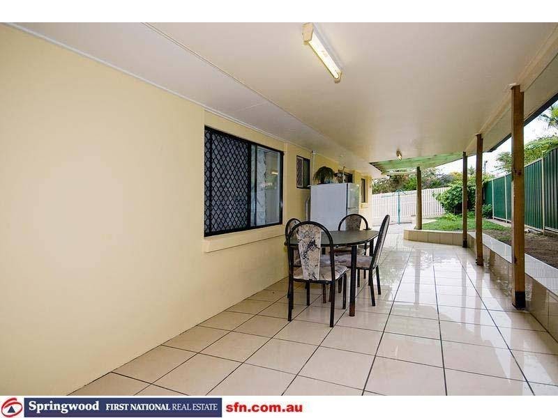 19 Barbaralla Drive, Springwood QLD 4127