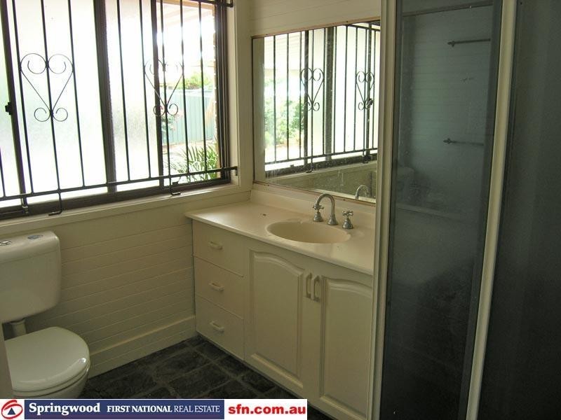 80 Springfield Crescent, Daisy Hill QLD 4127