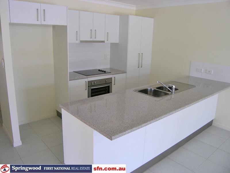 2/14 John Street, Waterford West QLD 4133