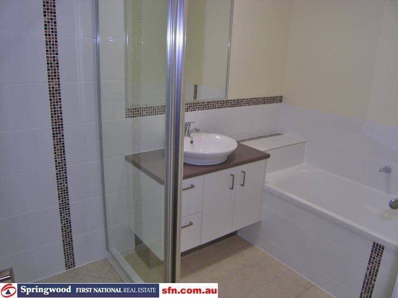 2/14 John Street, Waterford West QLD 4133