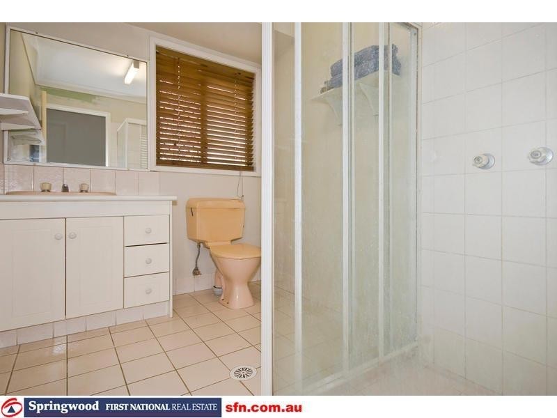 11 Staydar Crescent, Meadowbrook QLD 4131