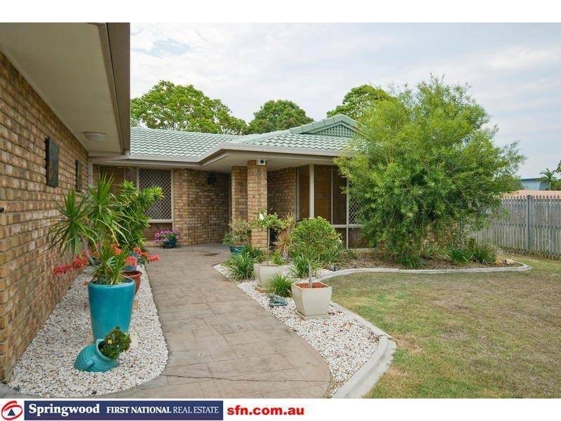 11 Staydar Crescent, Meadowbrook QLD 4131