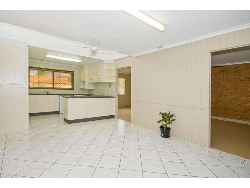 20a Begonia Street, Daisy Hill QLD 4127