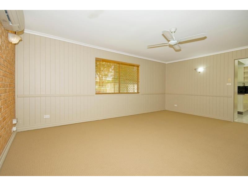20a Begonia Street, Daisy Hill QLD 4127