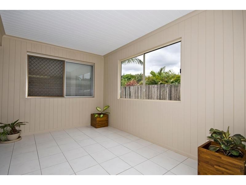 20a Begonia Street, Daisy Hill QLD 4127