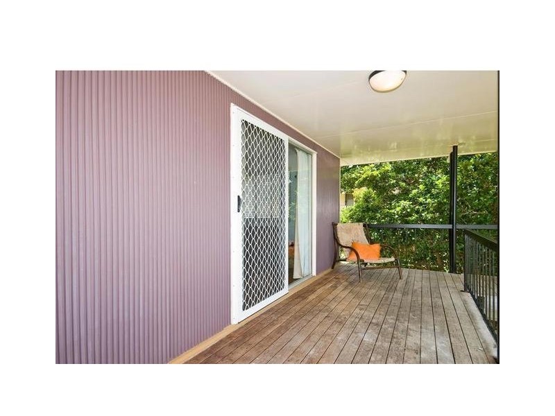 8 Thornhill Street, Springwood QLD 4127